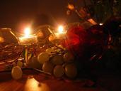 grapes-heart-love-valentine-s-day-578911.jpg