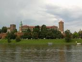 castle-poland-island-644051.jpg