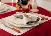 Fine-restaurant-dinner-table-place-setting.jpg