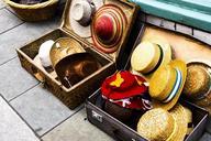 hats-display-suitcase-merchandise-419894.jpg