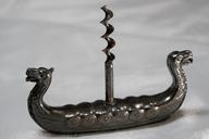 corkscrew-antique-old-wine-metal-1176167.jpg