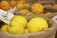 lemons-market-fruit-yellow-food-812069.jpg