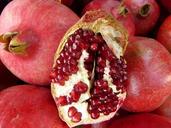 pomegranate-cores-red-fruit-11872.jpg