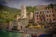 cinque-terre-italy-beach-332967.jpg