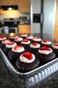 food-sweets-cupcakes-frosting-1163471.jpg