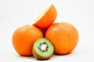 kiwi-oranges-fruit-vitamins-428079.jpg