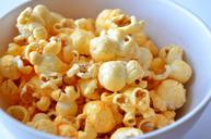 popcorn-fast-food-movie-cinema-390292.jpg