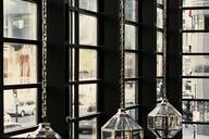 windows-lamps-montreal-quebec-406965.jpg