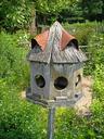 birdhouse-feeding-bird-feeder-wood-1465287.jpg