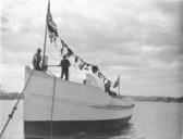 SLNSW 7111 Building and launching of a small tugboat at Birchgrove.jpg