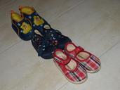 shoes-children-s-shoes-series-516725.jpg