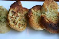 garlic-bread-cuisine-food-garlic-661578.jpg