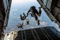 parachute-skydiving-parachuting-1242426.jpg