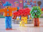 toy-kids-funny-happy-play-kid-228934.jpg