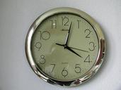 chrome-clock-clocks-387007.jpg