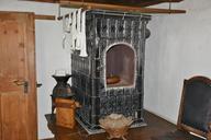 oven-tiled-stove-farmhouse-1535393.jpg