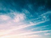 Cirrus_Clouds_on_Blue_Sky_Background.jpg