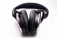 headphones-earphones-music-458251.jpg