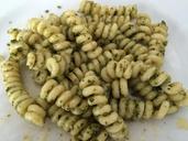 pesto-noodles-lunch-italy-633679.jpg