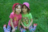 twin-sisters-girls-kids-smile-1020760.jpg