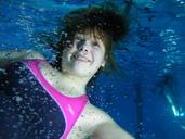 underwater-child-water-16604.jpg