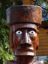 holzfigur-carving-view-man-100196.jpg