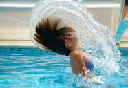 swimming-pool-drops-of-water-830505.jpg